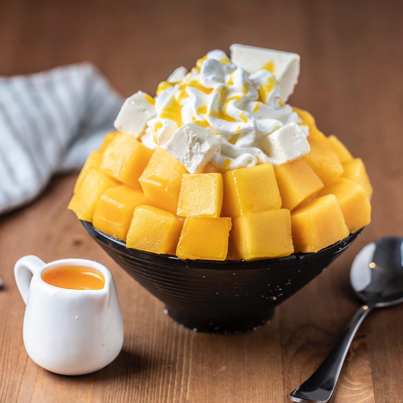 fresh mango cheese snow ice
